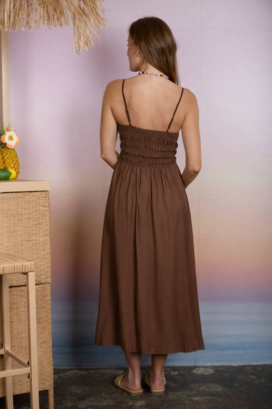 Easy Elegance Shirred Midi Dress [mocha]