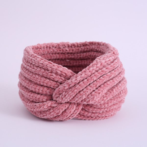 Cozy Chenelle style yarn headband