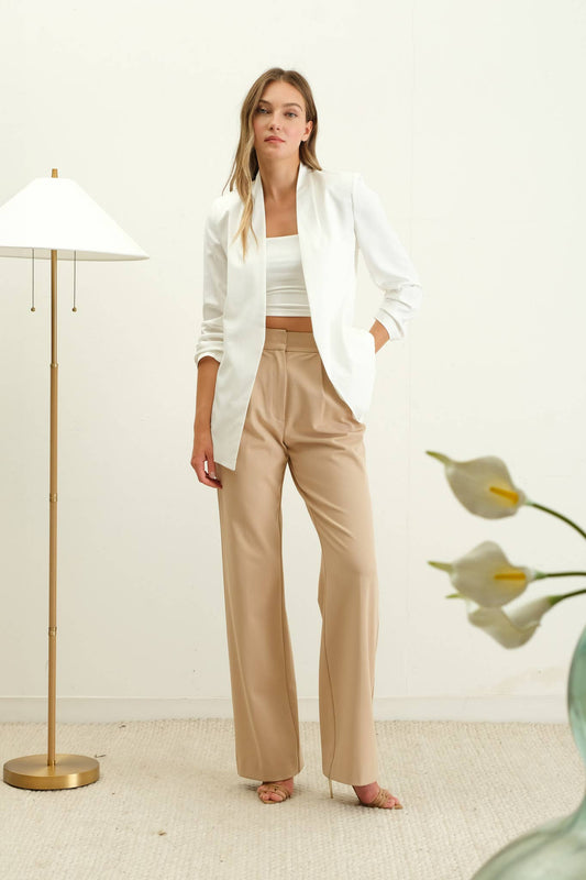 The Effortless Edge Blazer