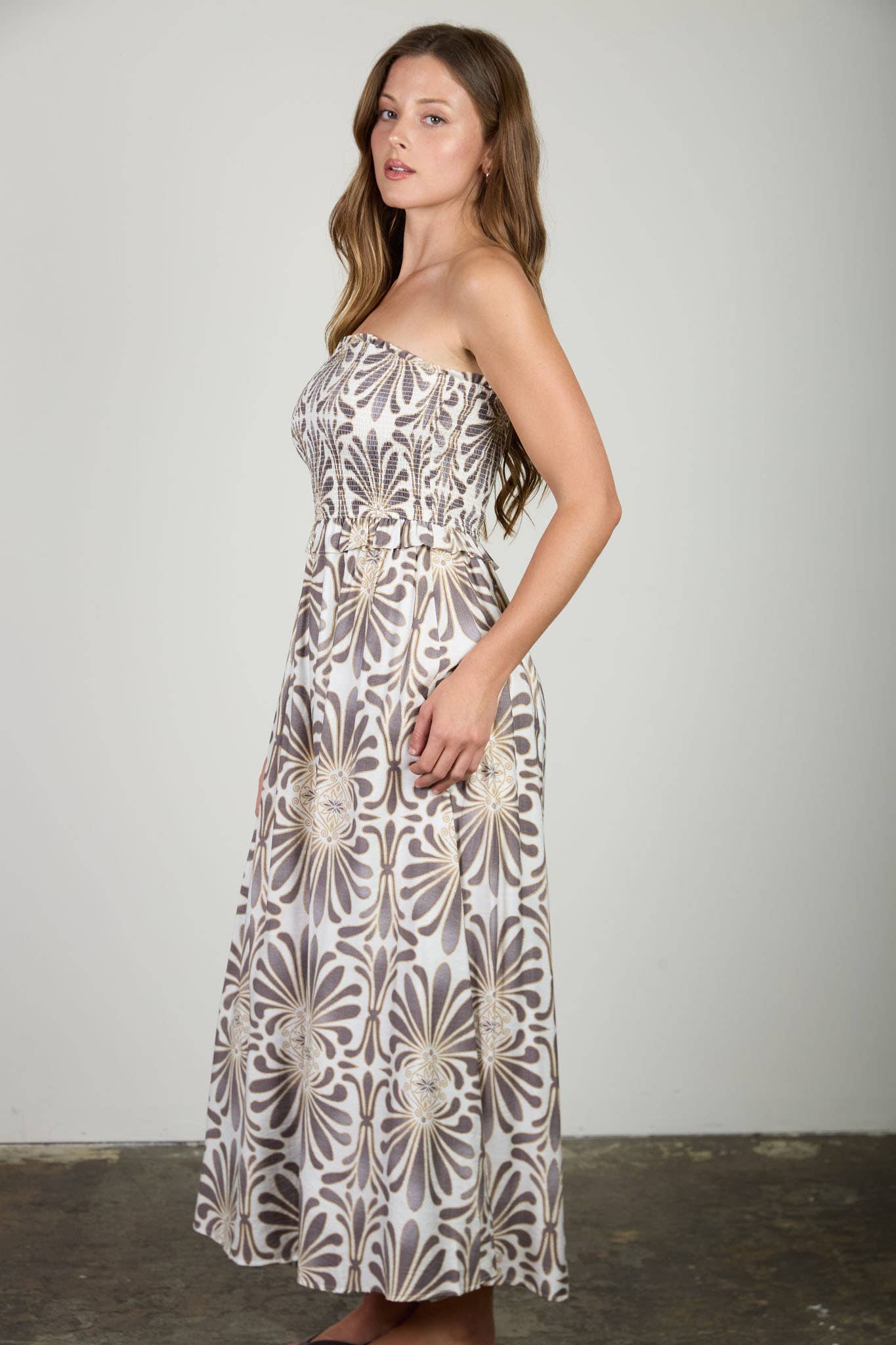 Midnight Romance Midi Dress [charcoal]